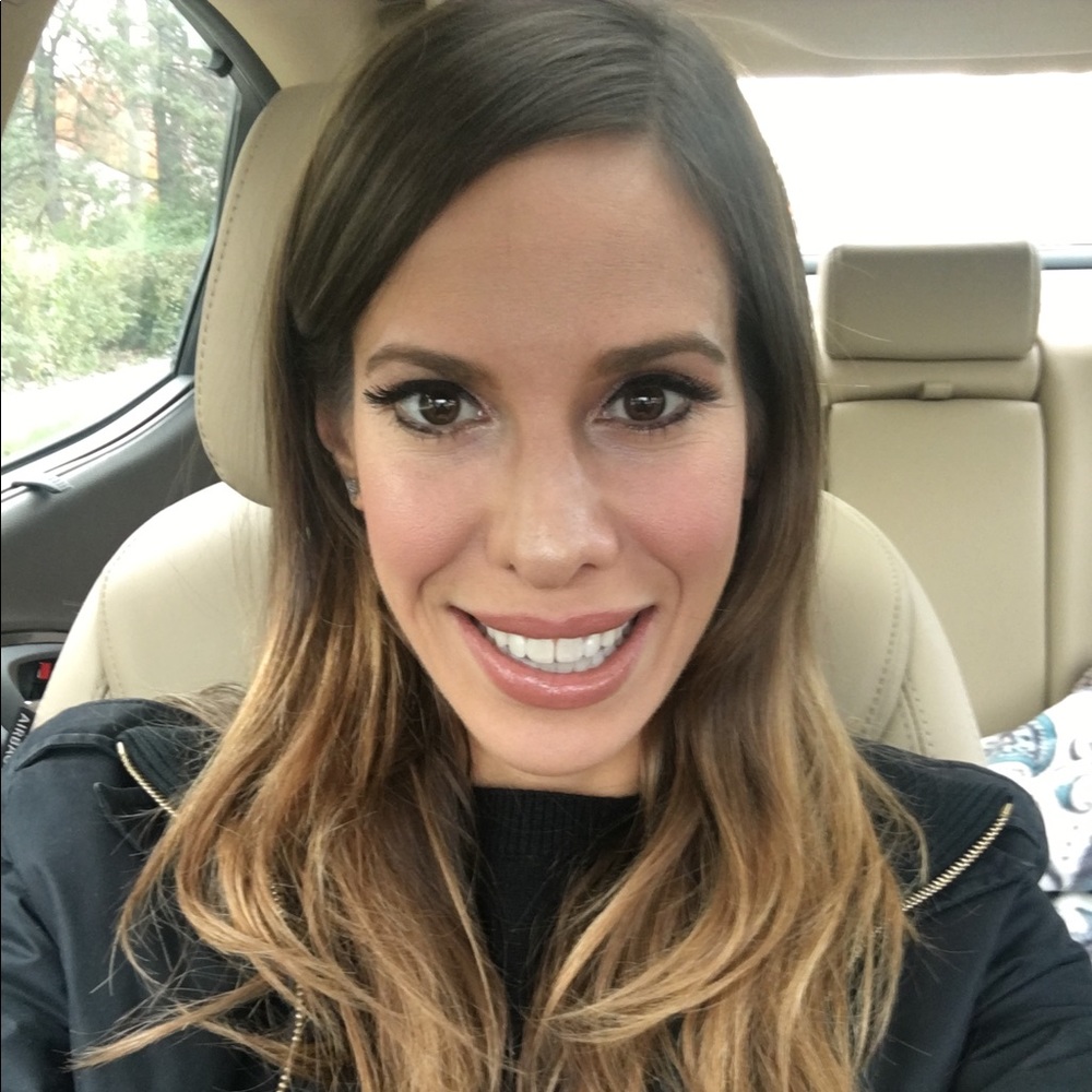 Meet your Posher, Erica